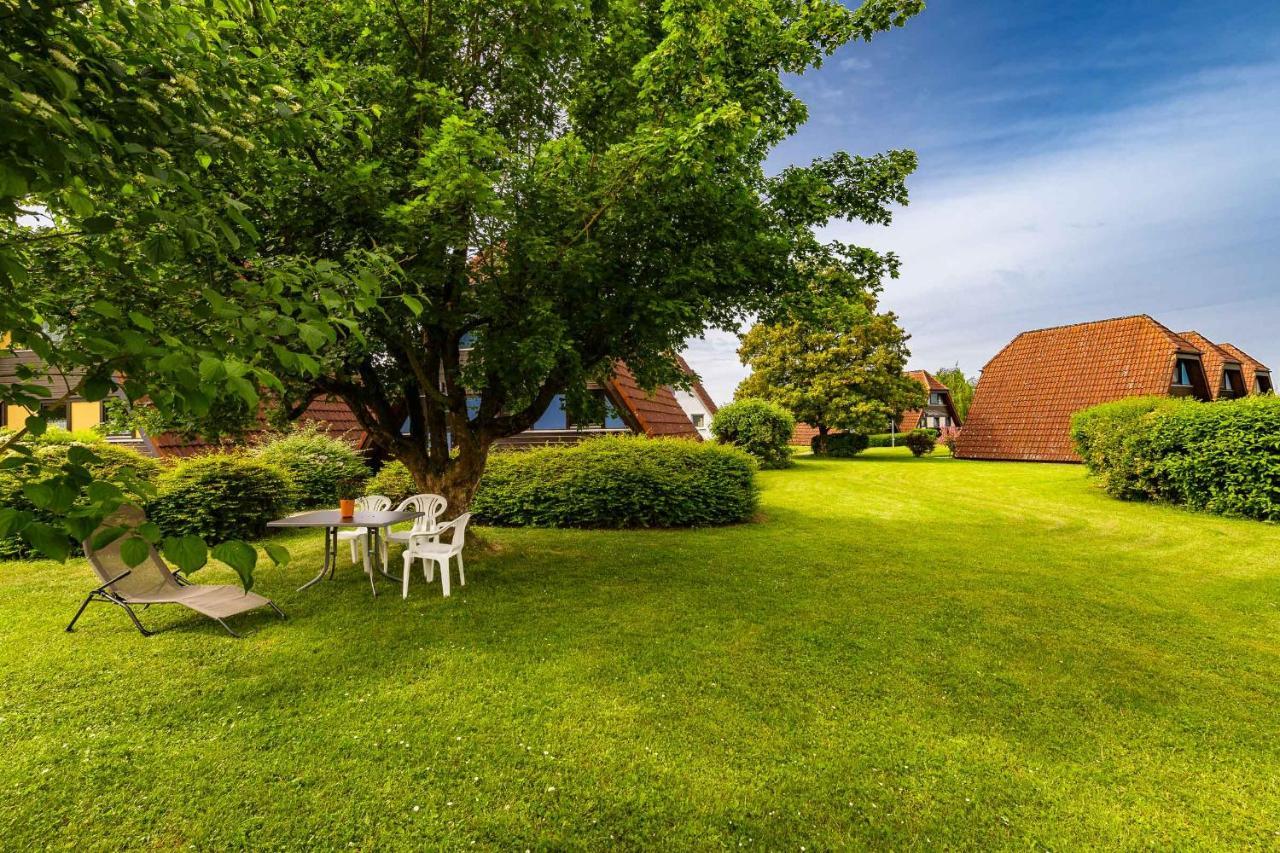 Ferienwohnpark Immenstaad Am Bodensee Nurdachhaus Typ 8 Ndt 099 Luaran gambar